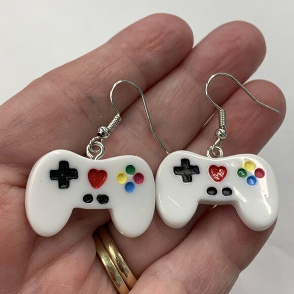 X Box Controller, Gaming Earrings, Gift Idea, Novelty Earrings, Silly Earrings - Picture 1 of 4